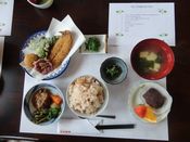 山菜の天ぷら、たこめし