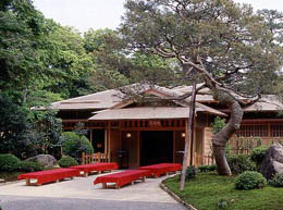 Front of Shiguretei Tea House