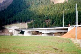 鳥越大橋