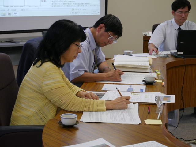 いしかわエコデザイン賞2013 審査会の様子3